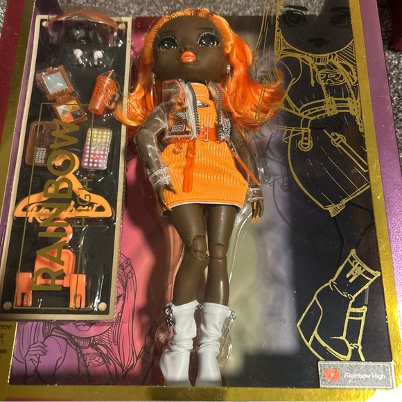 Rainbow High Michelle St. Charles Series 5 Stunning Orange Fashion Doll See Pics - Picture 6 of 8